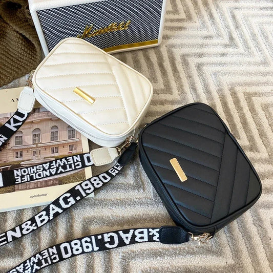 Bolsa Porta-Celular e Câmera – Casual e Confortável